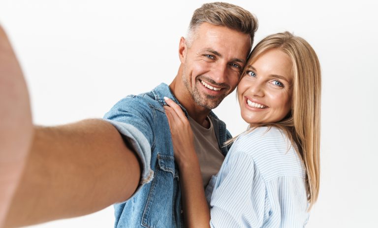 Teeth whitening for couples – 10% off