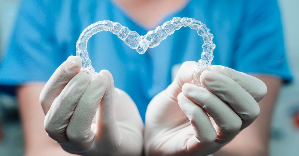 nakładki ortodontyczne